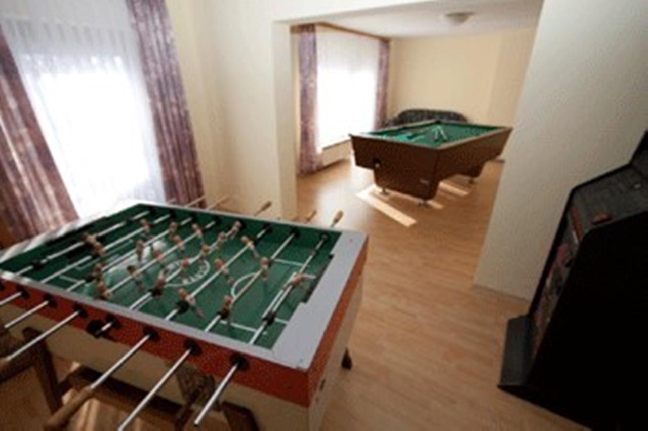 Rhoen Panorama Hostel 波彭豪森 外观 照片