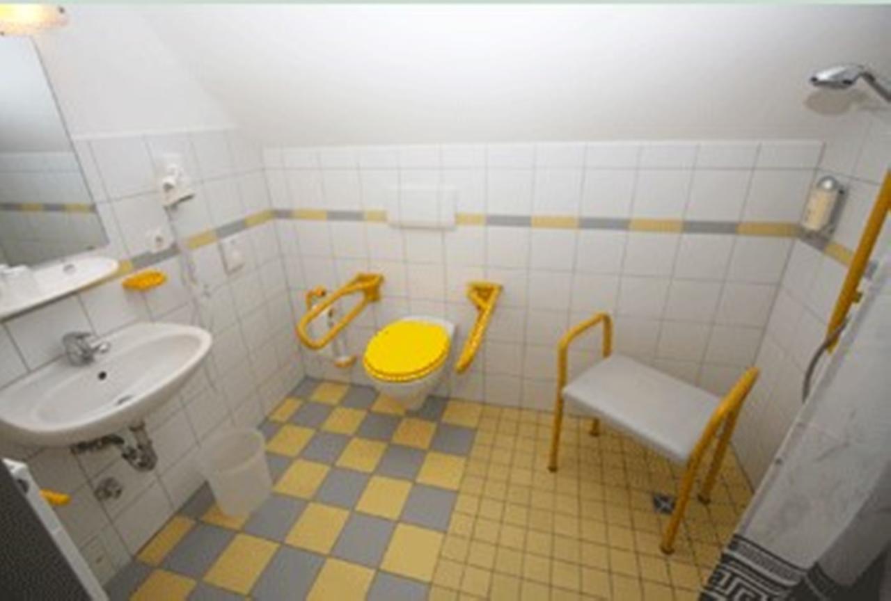 Rhoen Panorama Hostel 波彭豪森 外观 照片